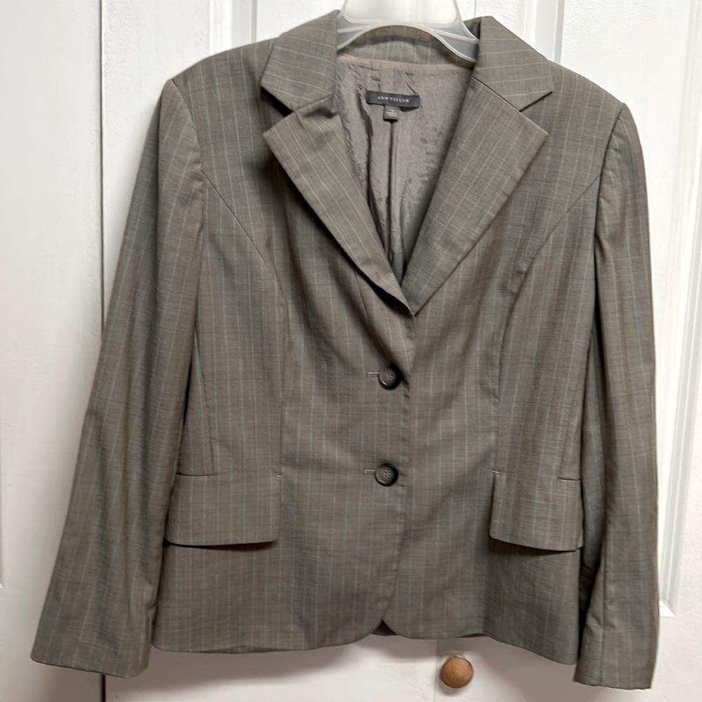 Ann Taylor Gray Blue Pinstriped Wool Lined Pockets Blazer Size 14